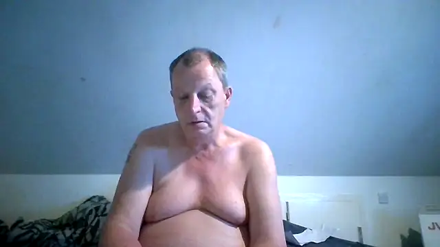 chubbybear2cum webcam