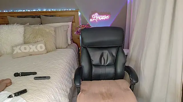 Lenaxox