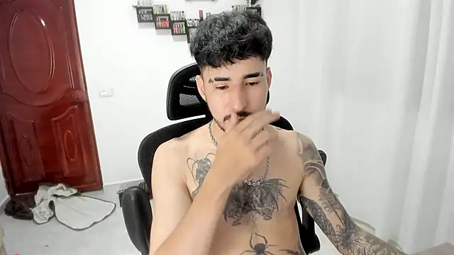 DmitriSanders webcam