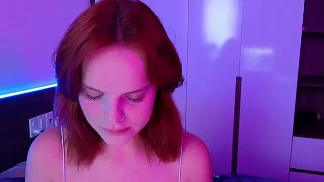 mollybossy webcam