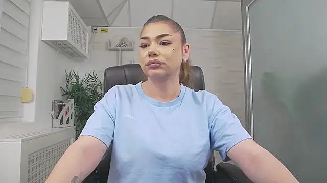 Ella_sweety webcam