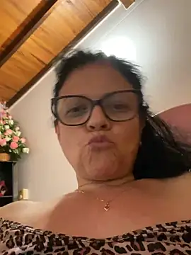 Sharongirl07 webcam