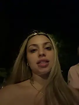 Noeliagglow webcam