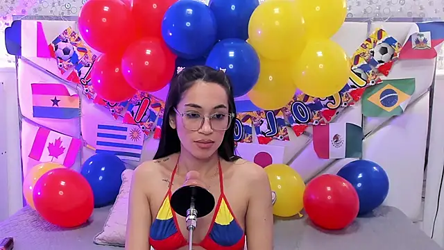 GabbieSkinny webcam