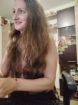 CrazyMaya39 webcam