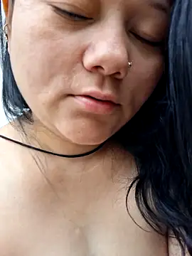 doll_nepali (F young) - Full body oil