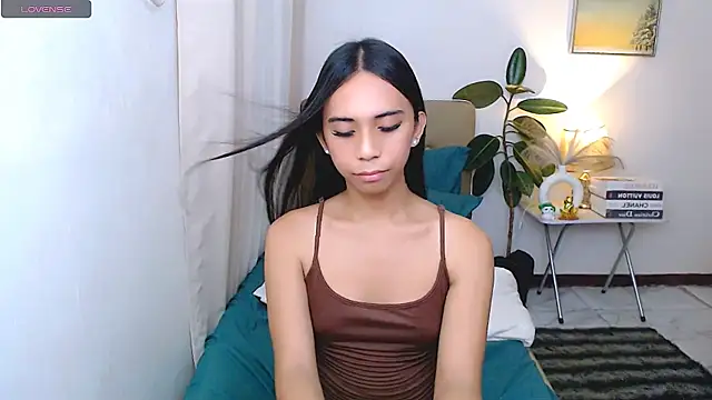 scarlet_smith7 (T teen) - BE MINE SCARLET + CUM FOR ME