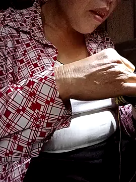 Agnes-baby webcam