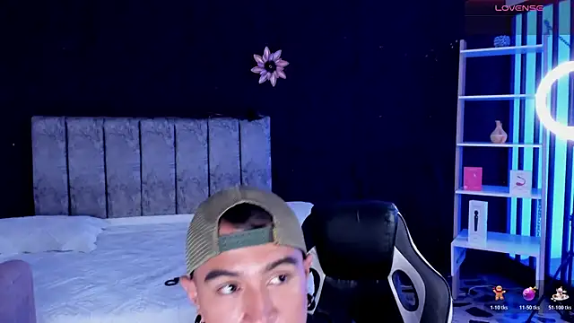 LiamDeep webcam
