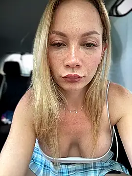 LavenderHot webcam