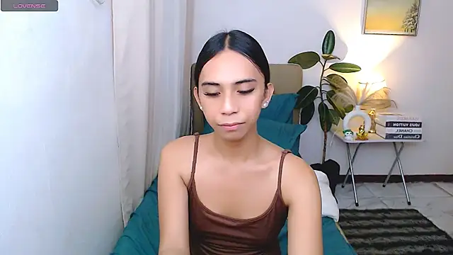 scarlet_smith7 (T teen) - BE MINE SCARLET + CUM FOR ME