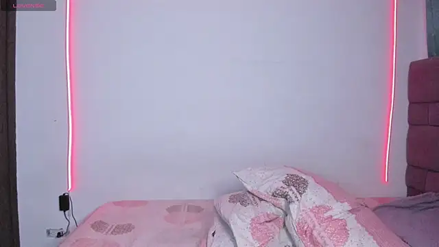 maazikeenx webcam