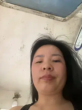 Ivy_Trix2 webcam