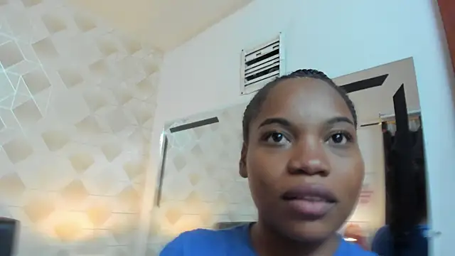 Zara_Cris webcam