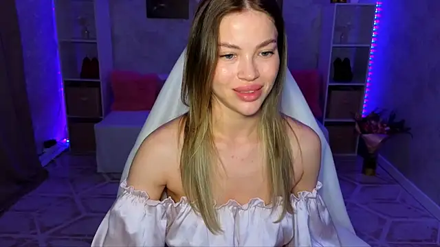 EmmyMills webcam