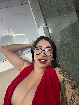 kiim_taaylor webcam