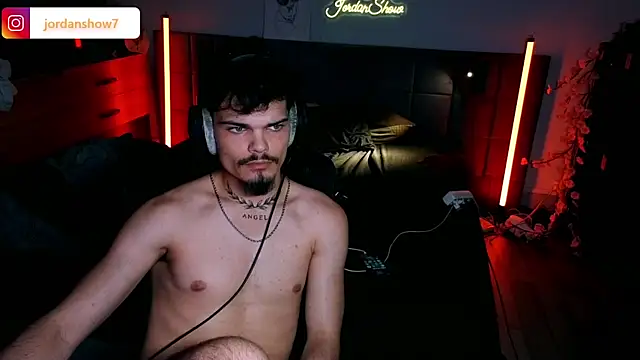 JordanShow webcam