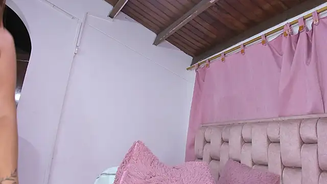 Roxy-Smith webcam