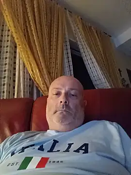 Alexis_Bull webcam
