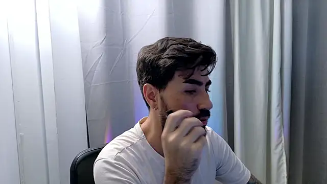 ThomassBrooks webcam