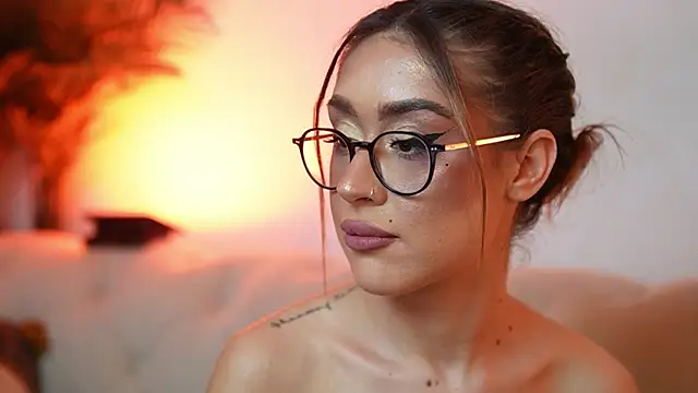 AileenKiss webcam