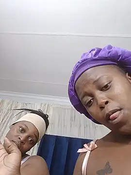 SweetSavage18 webcam