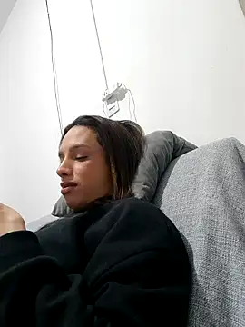 ofjuliaa webcam