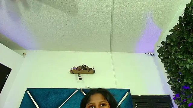AlexaRousse4u webcam