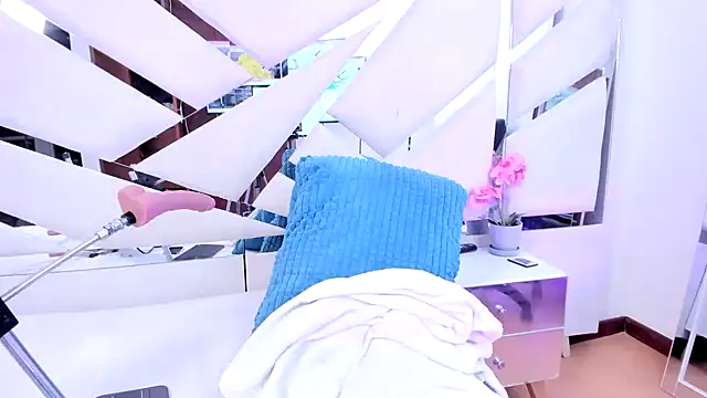 Sophia_RousX webcam