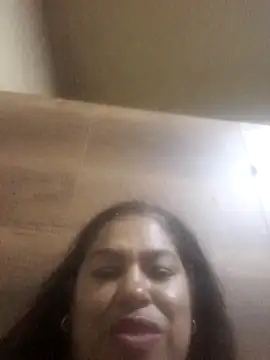 Megansquirt69 webcam
