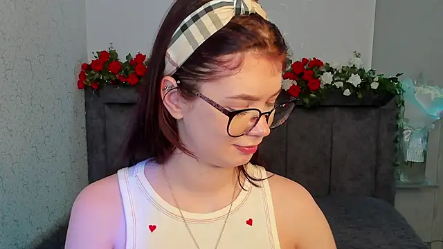 MelissaMay__ webcam
