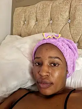 kiki_sexxy webcam