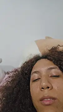 lilith_isabella25 webcam