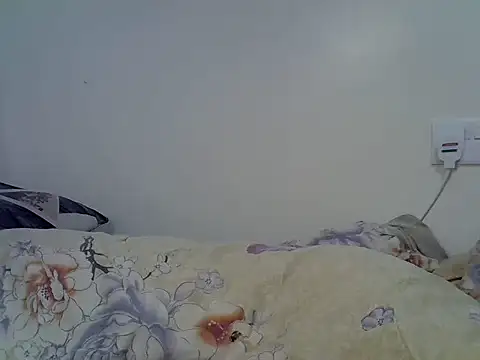 Sweet_Cherry17 webcam
