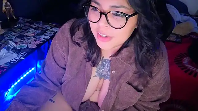 miacanela_xo webcam