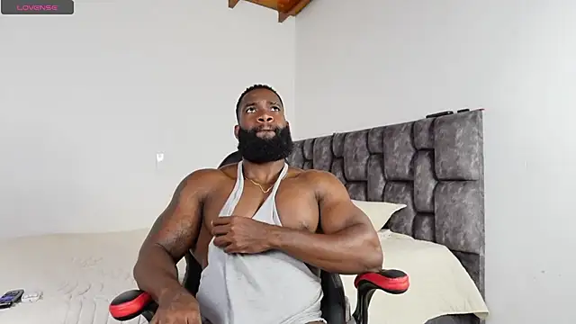 james_musclebbc webcam