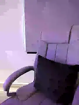 LoveLy-Soneya webcam