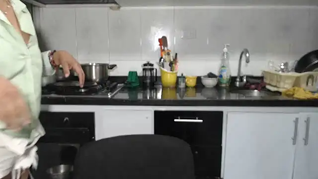 kateleyagrey webcam