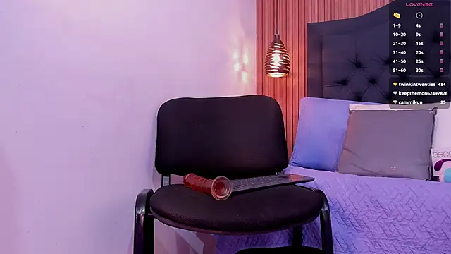 Hisoka_011 webcam