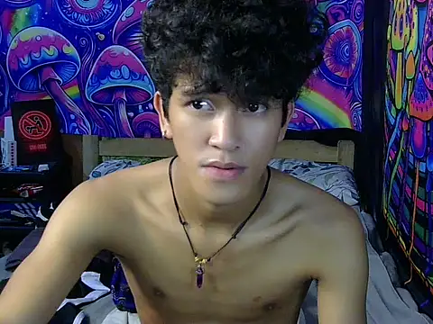 hugekenbigcock webcam