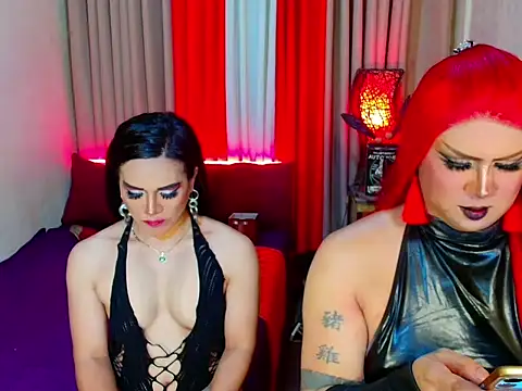 Wildest_Slave_Huntress webcam