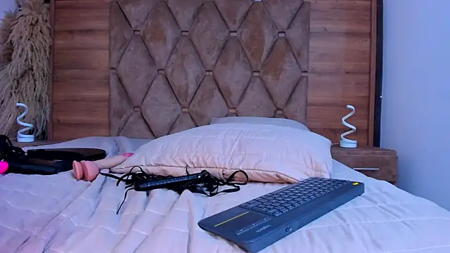 EimyAndMaxi webcam