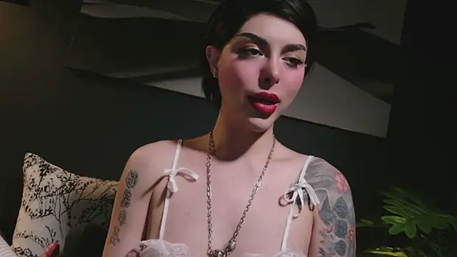 LetisiaRocks webcam