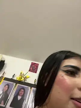 Dannii- webcam