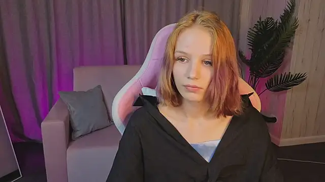 AliceJohansone webcam
