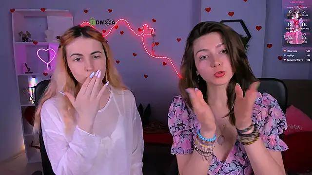 kitniss_dreamy webcam