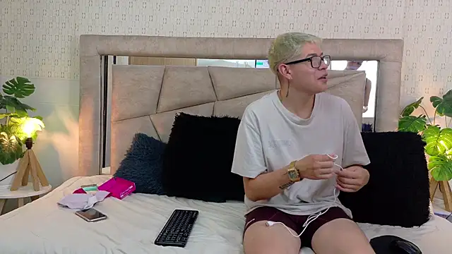 Evie_demn webcam