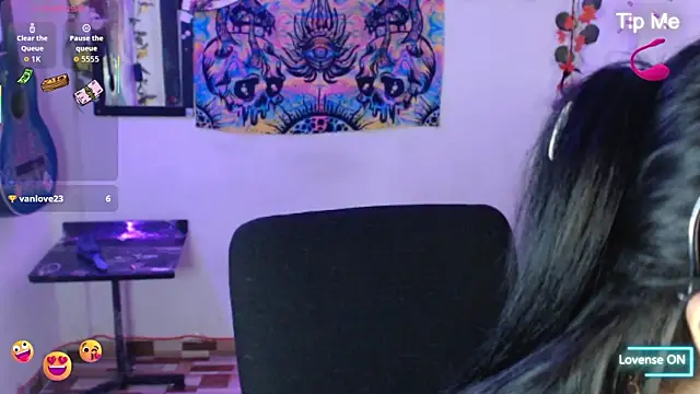 bastethott webcam