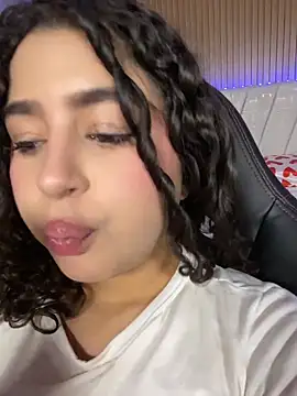 Abby_Zaf webcam