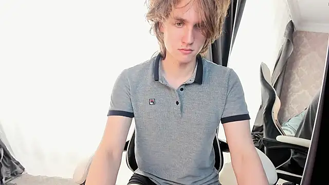finnbev (M twink) - full naked + masturbate